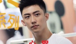 黄景瑜和李沁最新爆料,揭秘幕后故事与情感纠葛